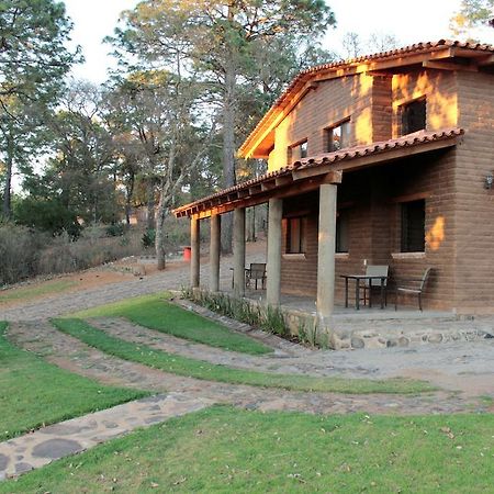 Cabanas El Roble Vila Tapalpa Quarto foto