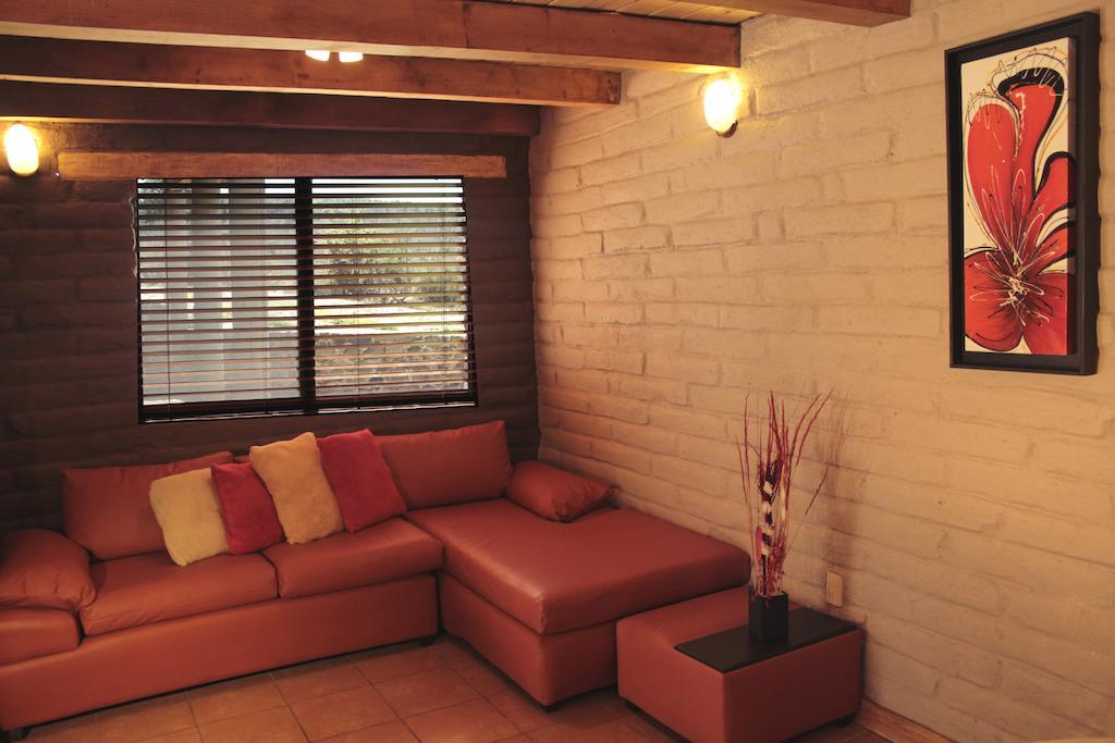Cabanas El Roble Vila Tapalpa Quarto foto